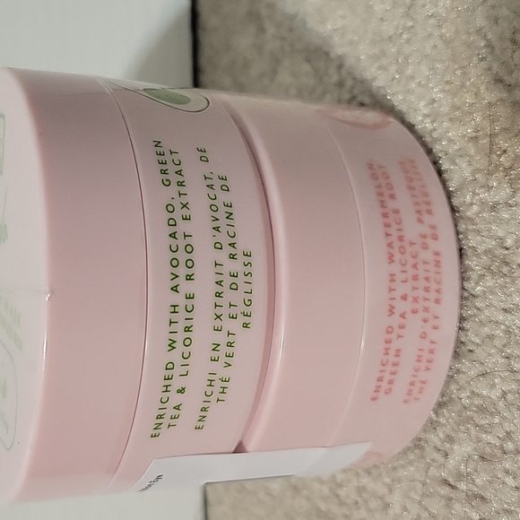 NEW The Beauty Crop Eye Mask Set - Watermelon and Avocado - Picture 3 of 5